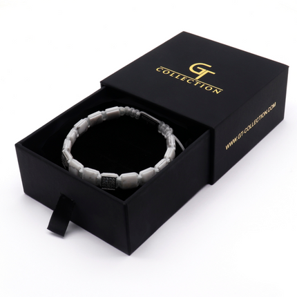 Flaches HOWLITE-Perlenarmband
