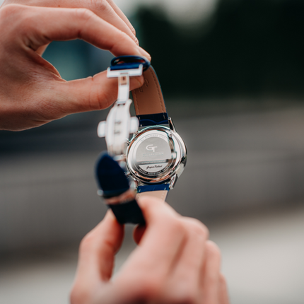 Chronograph mit Lederarmband