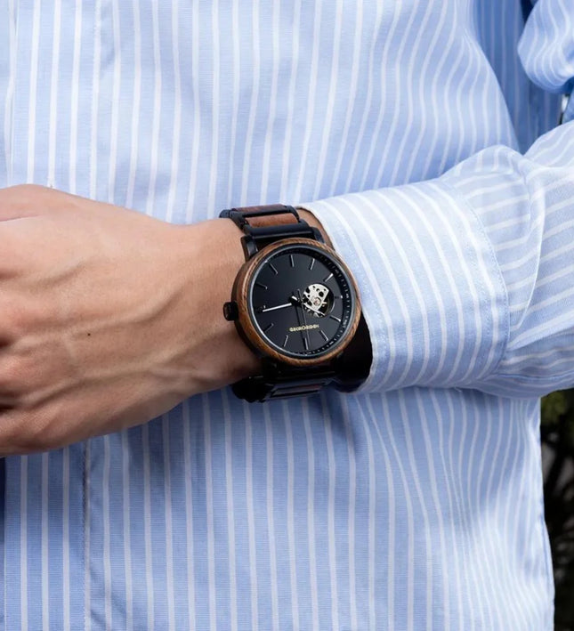 Onyx Automatik aus Zebranoholz & Edelstahl